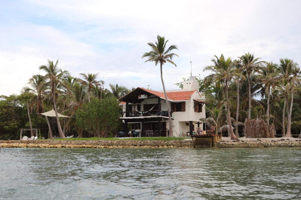 Sal Si Puedes Hotel Tintipan Island Exterior photo